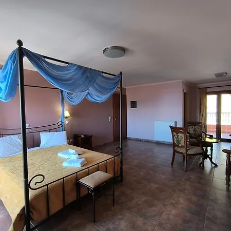 Hotel Anastazia 4*