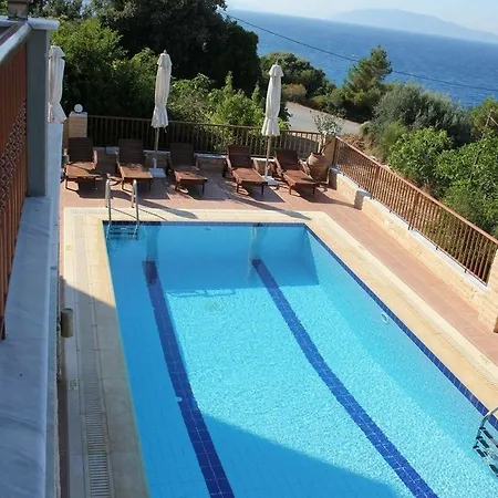 Hotel Anastazia 4*